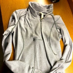 Lululemon gray activewear